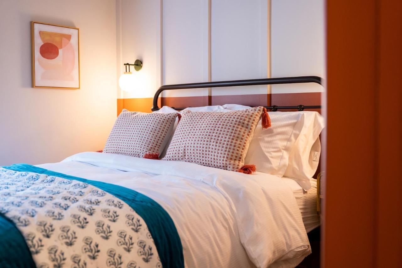 Hotel The Sheep And Penguin Wells Exteriér fotografie