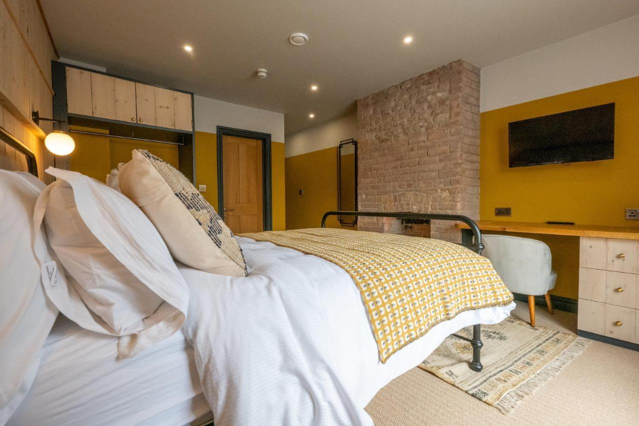 Hotel The Sheep And Penguin Wells Exteriér fotografie